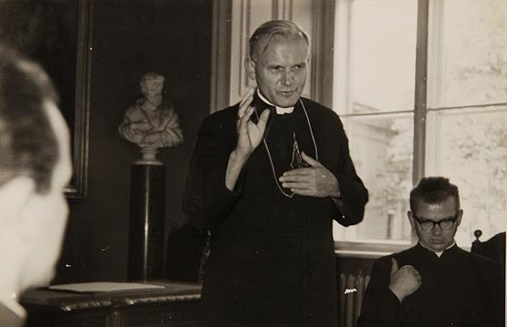 Skowronek-Wojtyla-02.jpg