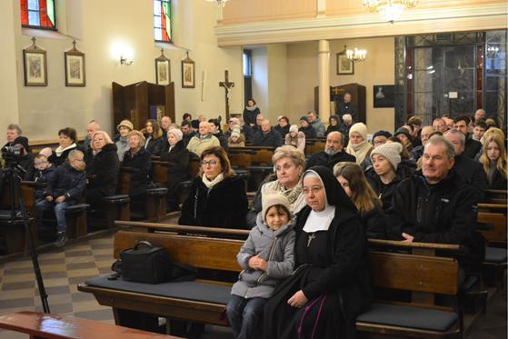 ostrowiec organy 02.jpg