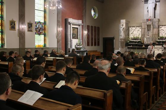2017-10-07 Pielgrzymka do MB Plaszowskiej (13).JPG