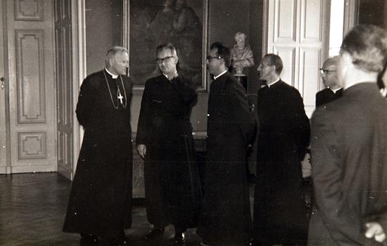 Skowronek-Wojtyla-03v2.jpg